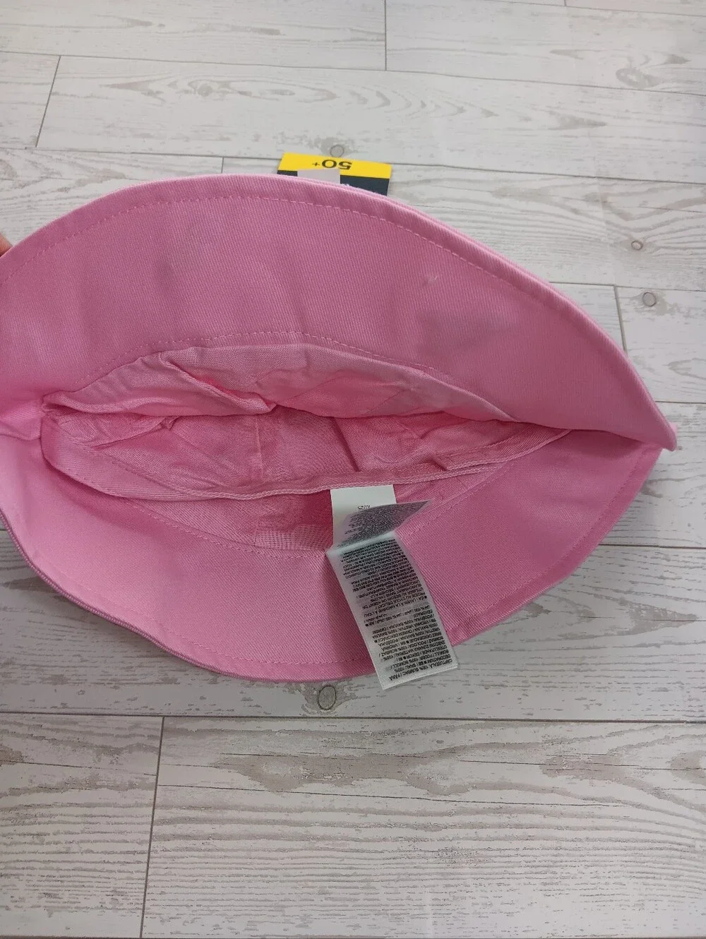NWT Baby Gap Toddler Girl's Cherry Bucket Hat Size 12-24 M, 2-3 Yrs